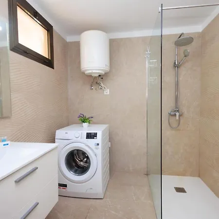 Cristianos Alma Homes Apartment *