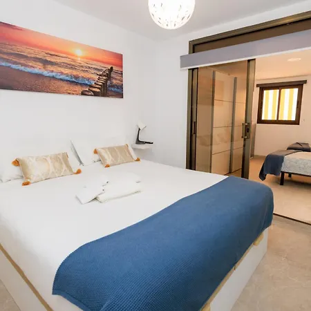 Cristianos Alma Homes 아파트 *