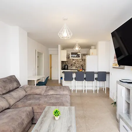 Cristianos Alma Homes Apartment *