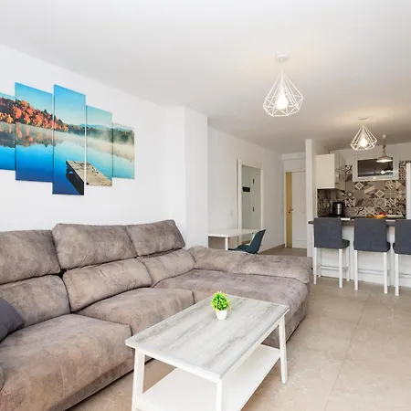 Deluxe Suite In Los Cristianos By Alma Homes Лос Кристианос